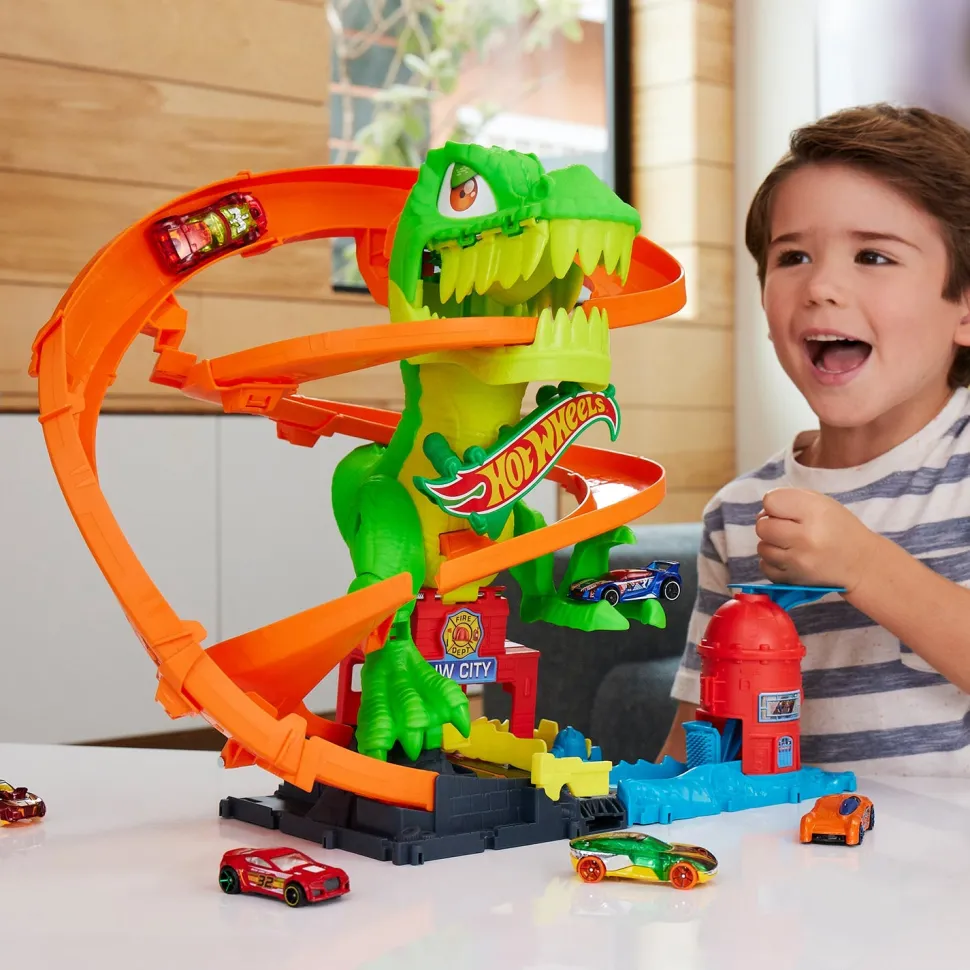 Hot Wheels City T-Rex Battaglia Infuocata – Playset con Macchinina 1:64