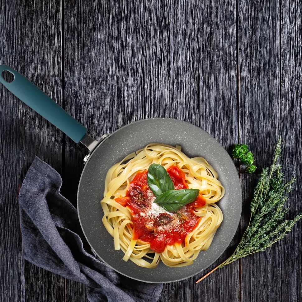 Padella in alluminio pressato Linea Maya diametro 24 cm