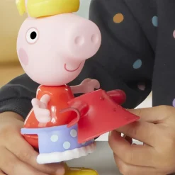 Peppa Pig Dress-Up – Personaggio con Abiti e Accessori