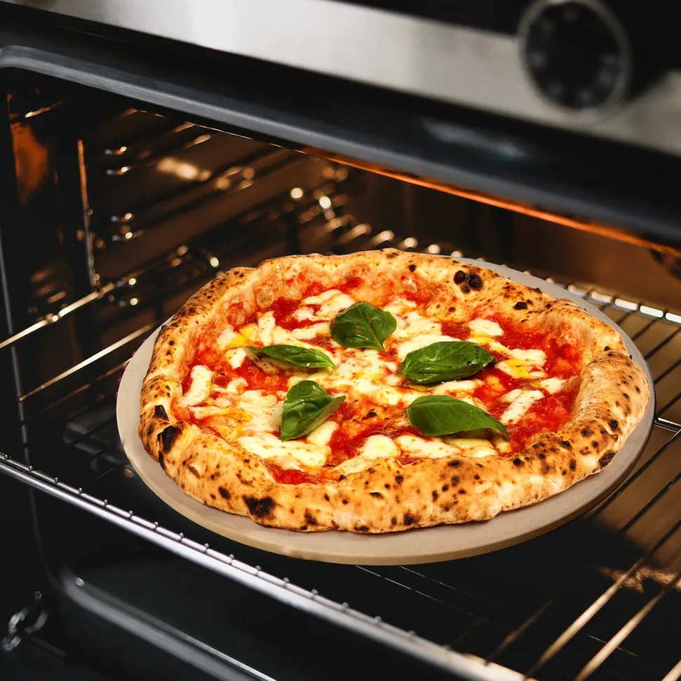 Pietra refrattaria per pizza con taglia pizza