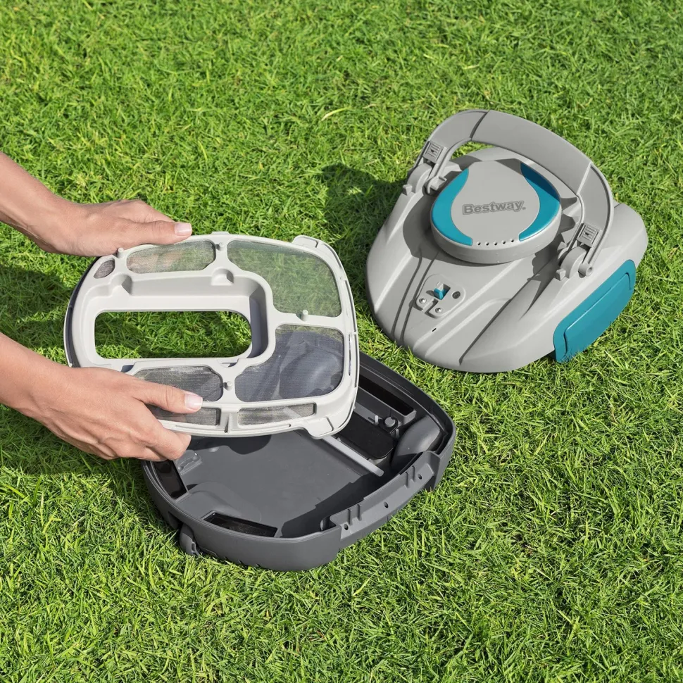 Robot pulitore per la pulizia della piscina AquaTronix G100