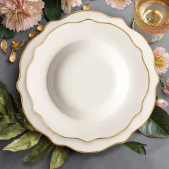 Servizio di piatti Lyanna in New Bone Chine 18 pezzi