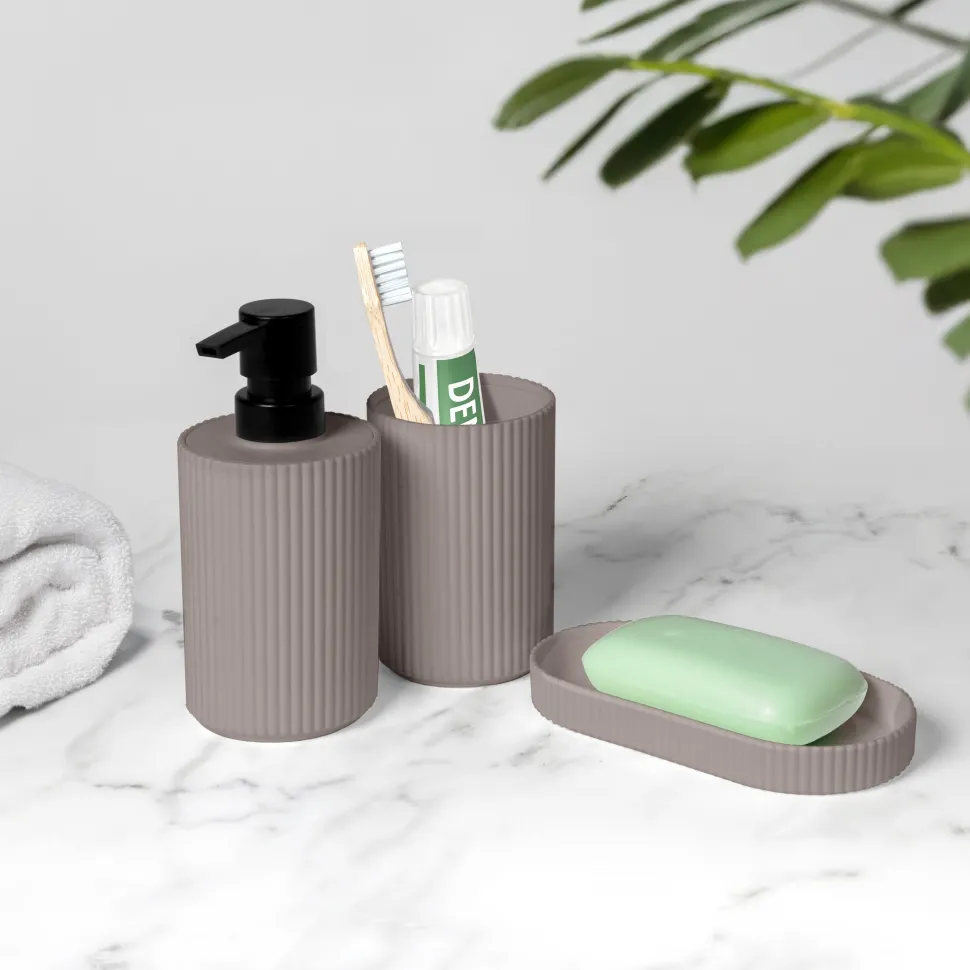 Set Bagno 3 pezzi in Polipropilene Tortora